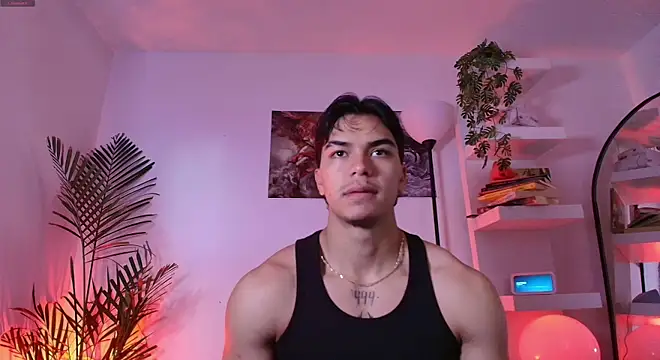 andyypalmer  online show from June 12, 2026, 11:41 am