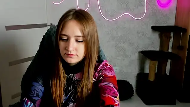 sara rosseee online show from April 24, 2026, 8:00 pm