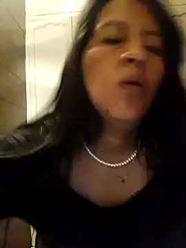 Gaby lulu online show from May 6, 2026, 6:17 am