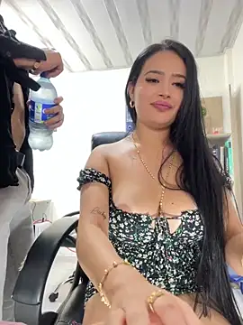 Sara fun online show from February 23, 2025, 6:17 am