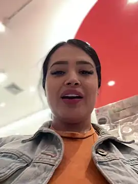 Sara fun online show from March 13, 2025, 6:23 pm