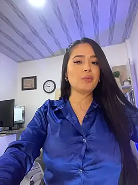 Sara fun online show from September 28, 2025, 4:25 pm