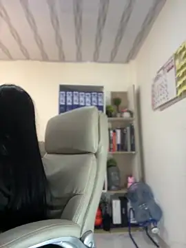 Sara fun online show from March 18, 2025, 7:44 pm