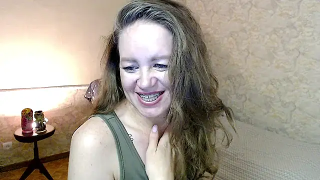 Fern Lust online show from June 11, 2026, 4:48 pm