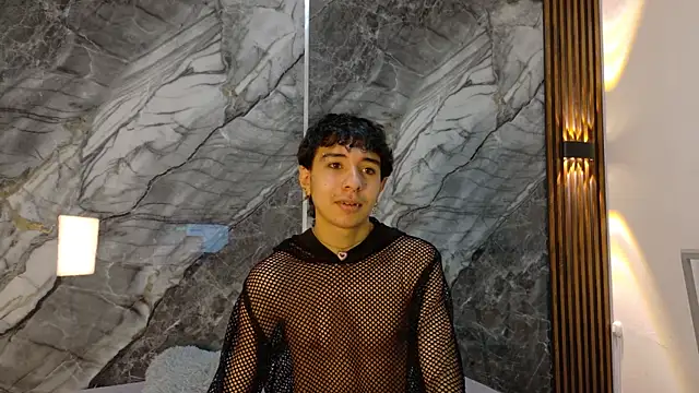 NoahWalker   online show from April 27, 2026, 11:08 am