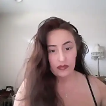 Honey7569 online show from April 16, 2026, 6:19 pm