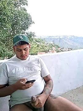 Snapshot of Saul_88 chatting on June 5, 2026, 10:54 am Saul 88 online show from June 5, 2026, 10:54 am