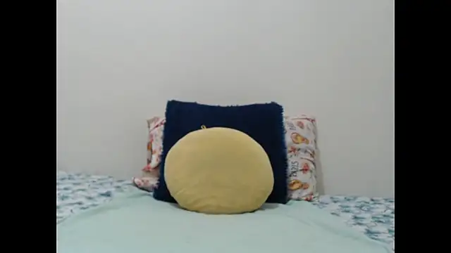 Snapshot of zaphiro_skye chatting on May 13, 2026, 10:11 am zaphiro skye online show from May 13, 2026, 10:11 am