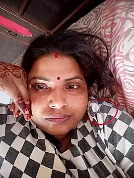 Bebonew1 online show from May 27, 2026, 8:32 am