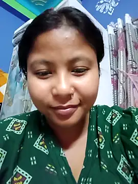 Hotgirl4321 online show from April 16, 2026, 2:18 pm