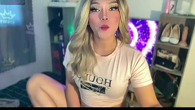 Snapshot of hannaBaby_lisyos11 chatting on July 2, 2026, 10:38 pm hannaBaby lisyos11 online show from July 2, 2026, 10:38 pm