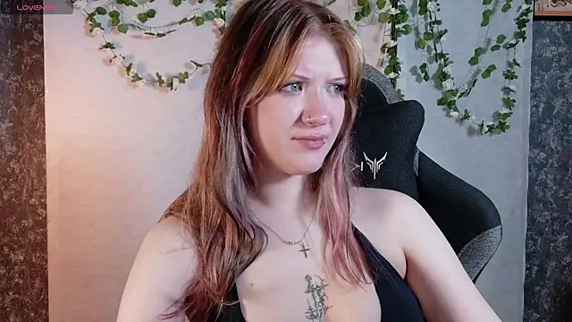 Lina Wi online show from July 8, 2026, 8:09 pm