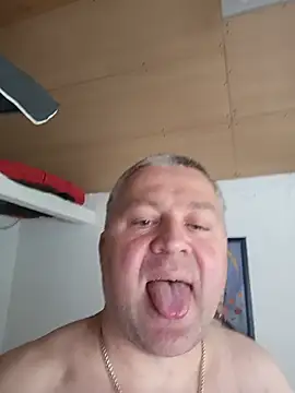 Anatolii 77 online show from June 9, 2026, 1:23 pm