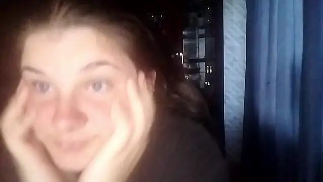 BeatriceMolands online show from May 28, 2026, 5:41 pm