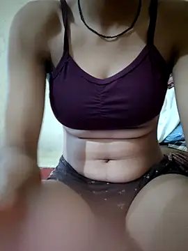 Snapshot of Cute-Nitya_21 chatting on June 12, 2026, 4:32 am Cute-Nitya 21 online show from June 12, 2026, 4:32 am