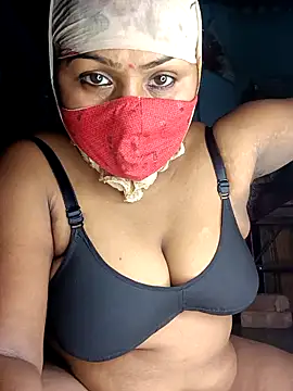 Snapshot of Hotty-Kobita-Vabi chatting on April 28, 2026, 6:40 am Hotty-Kobita-Vabi online show from April 28, 2026, 6:40 am