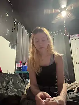 Spoilmedaddy732 online show from May 27, 2026, 4:36 pm