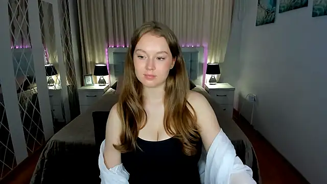 ValeriSunny online show from July 22, 2026, 10:28 am