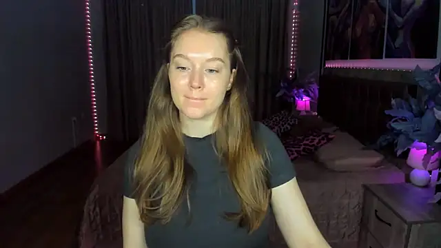 ValeriSunny online show from July 5, 2026, 4:19 am