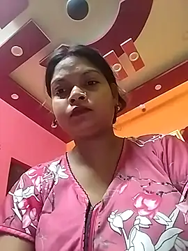 Simupaul001 online show from May 24, 2026, 11:04 pm