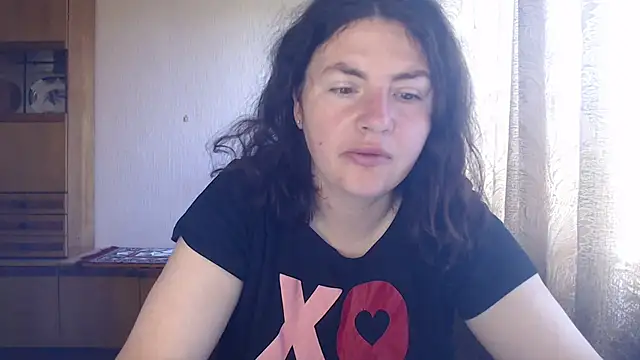 AlinaxJames online show from July 25, 2026, 7:27 am