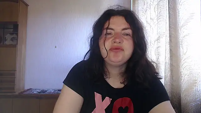 AlinaxJames online show from July 31, 2026, 7:19 am