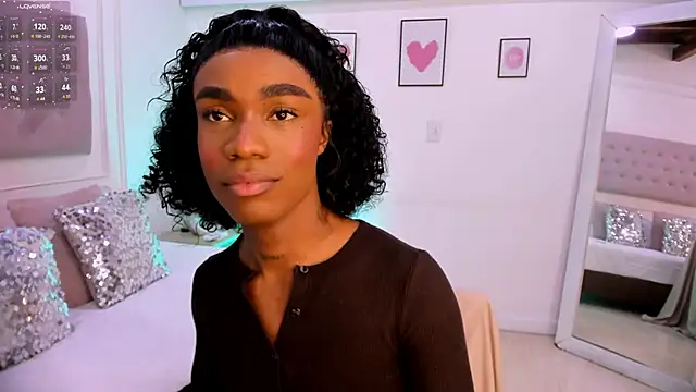 Nico Dior online show from June 21, 2026, 3:23 am