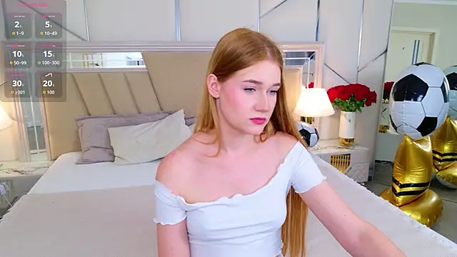EmmiliRosse online show from July 16, 2026, 5:10 pm