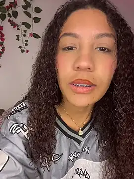 Daphnne Curly online show from July 23, 2026, 11:55 pm