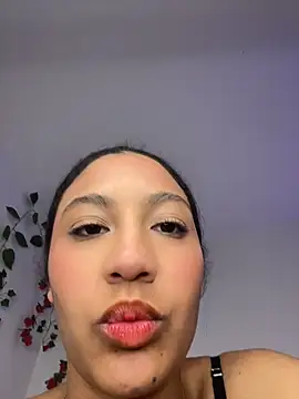 Daphnne Curly online show from July 18, 2026, 12:41 am