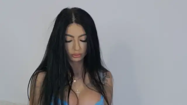 MadisonDesire online show from May 24, 2026, 10:04 am
