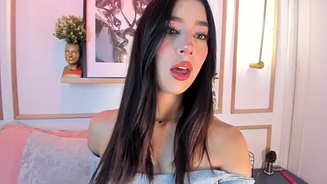 Nanami  online show from April 28, 2026, 1:15 pm