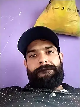 Barbas44420 online show from July 9, 2026, 8:52 pm