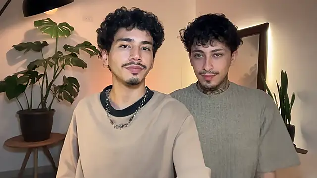 Noah and Steven online show from June 1, 2026, 2:56 am