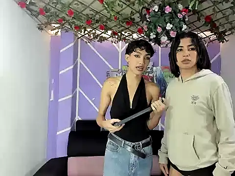 DAHNE HOT  online show from June 7, 2026, 1:38 pm