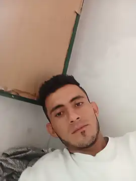 Snapshot of hot_colombian chatting on June 8, 2026, 5:35 pm hot colombian online show from June 8, 2026, 5:35 pm