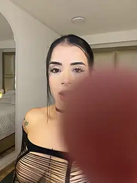 Bella jagger online show from May 22, 2026, 7:06 am