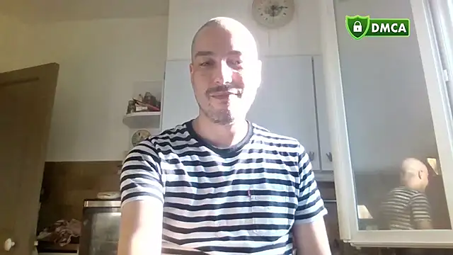 jyl151 online show from July 17, 2026, 5:21 pm
