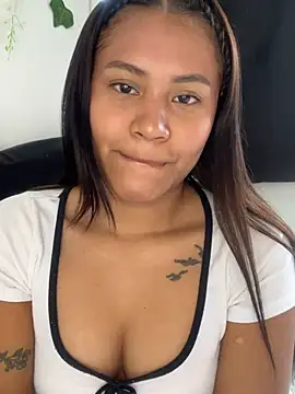 zayinxiu online show from April 19, 2026, 3:46 pm