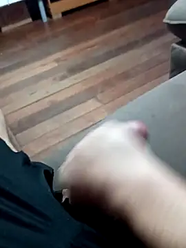 Rym9Aa online show from April 19, 2026, 11:18 pm