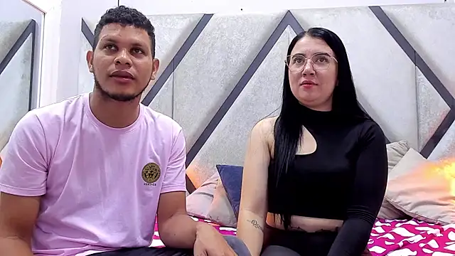 ChloeandNoha online show from April 20, 2026, 1:03 pm