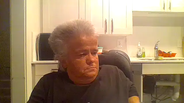 smokinhotshorty online show from August 1, 2026, 10:41 pm