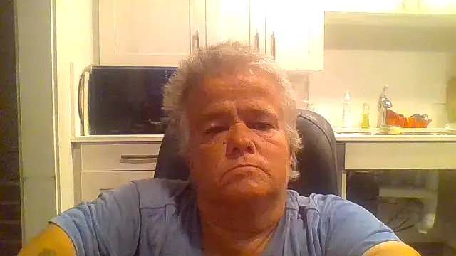 smokinhotshorty online show from July 27, 2026, 4:14 pm