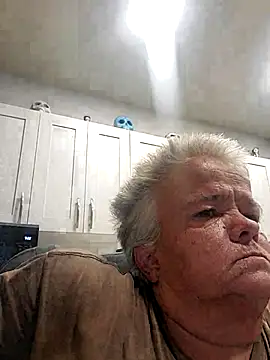 smokinhotshorty online show from July 16, 2026, 4:26 pm