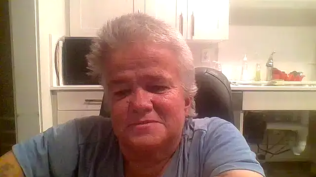 smokinhotshorty online show from July 28, 2026, 12:48 pm