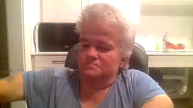 smokinhotshorty online show from July 28, 2026, 12:23 pm