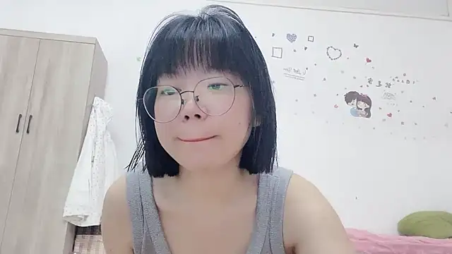 Belle-LL online show from May 24, 2026, 7:19 am