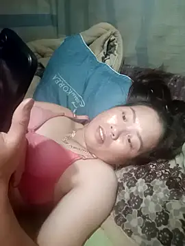Snapshot of phuongtrinh1 chatting on May 10, 2026, 10:08 am phuongtrinh1 online show from May 10, 2026, 10:08 am