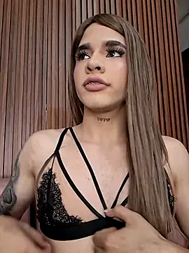 Valery2 salazar online show from July 25, 2026, 9:32 pm