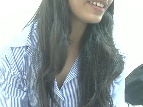 lusty tanu online show from April 23, 2026, 9:27 am